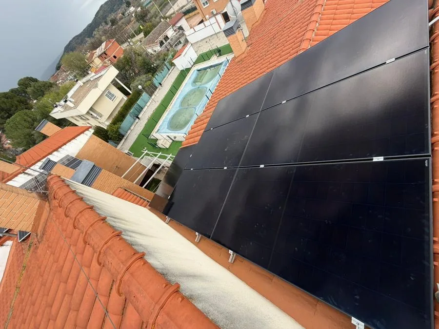 Instalación placas solares Morata de Tajuña — Esolia